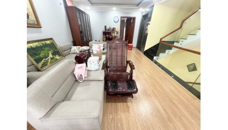Siêu Phẩm Mặt tiền 5 Tầng 120m2_6*20 Chỉ hơn 14 tỷ Khu Vip Bên Sông Hiệp Bình Chánh Thủ Đức Siêu Ngon